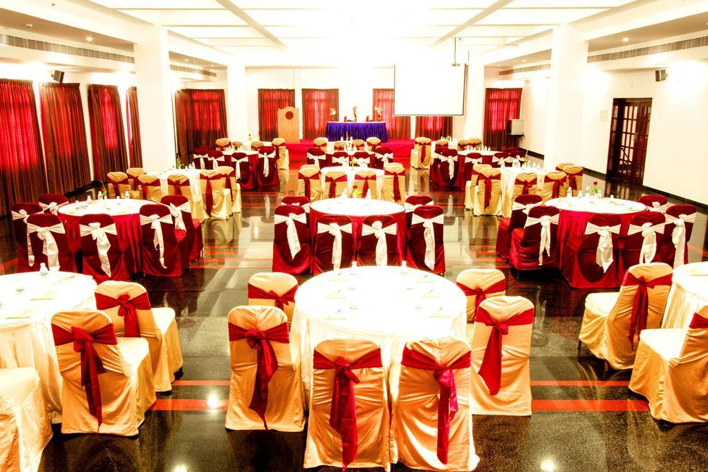 Hotel Bonsejour Pondicherry Exterior photo