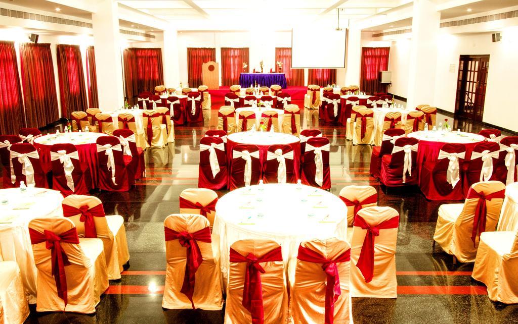 Hotel Bonsejour Pondicherry Exterior photo