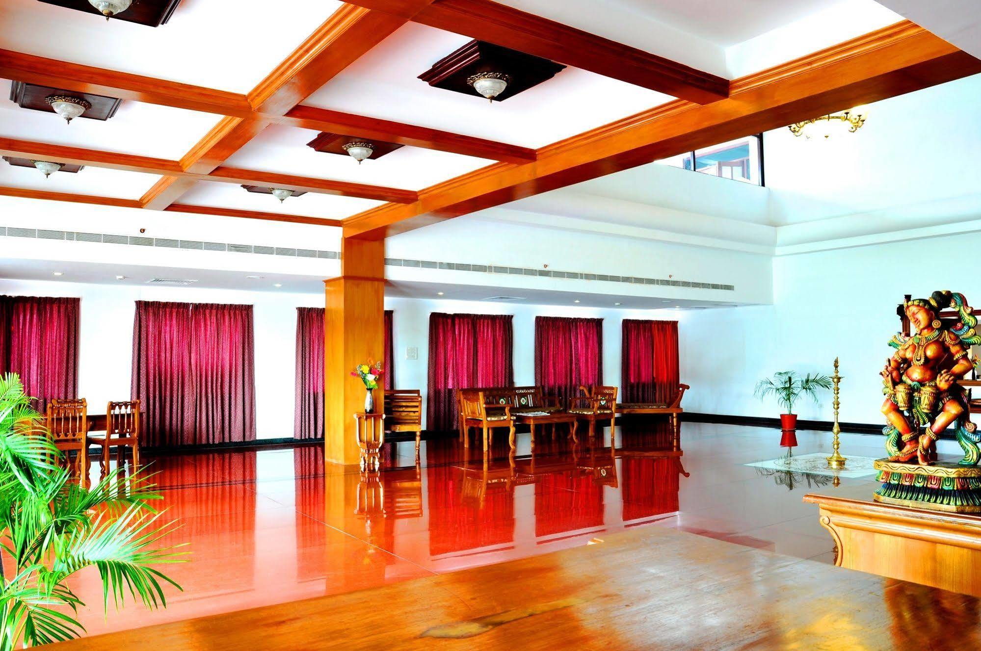 Hotel Bonsejour Pondicherry Exterior photo